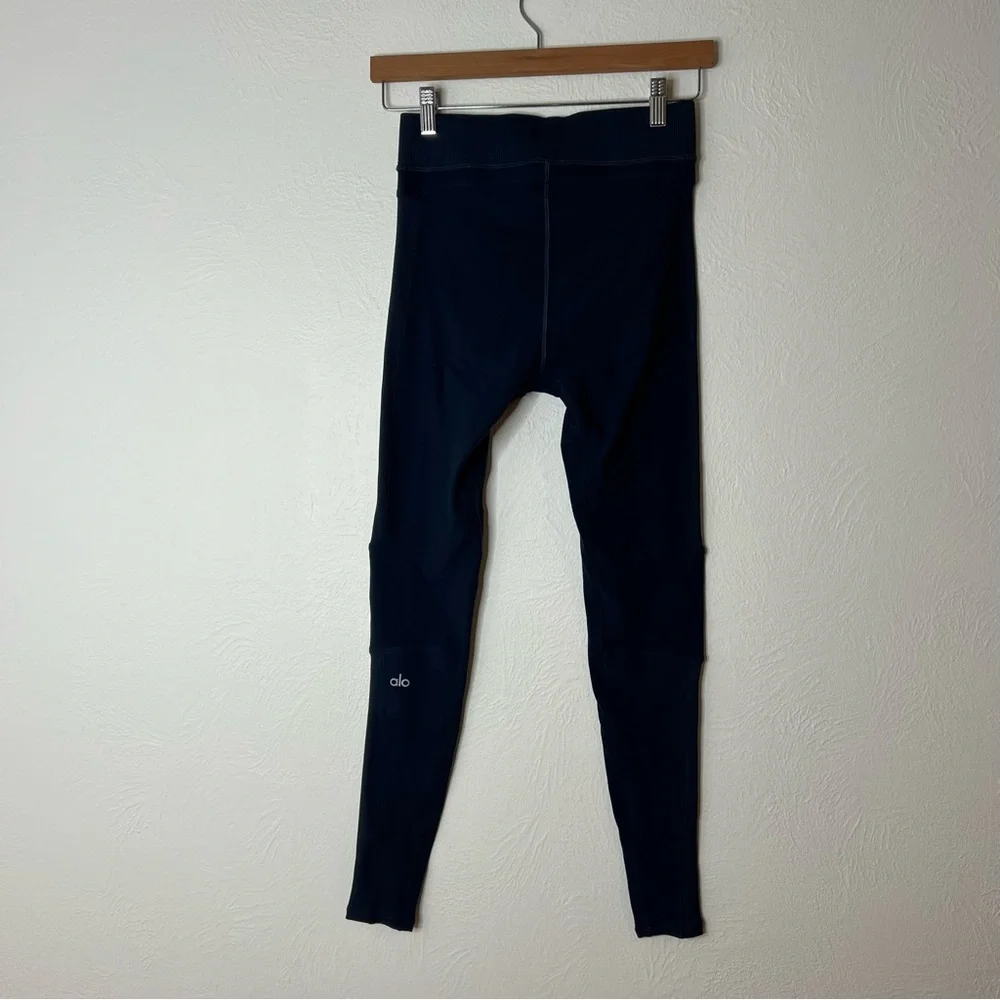 Alo Yoga Alosoft Head Start Legging Navy Blue High Waist Performance Wear Size S - Picture 3 of 10